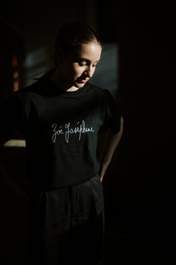 T-shirt noir Zoé Joséphine – Image 2